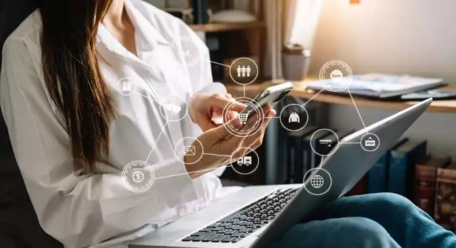 Uberflip-B2B-commerce-crossroads