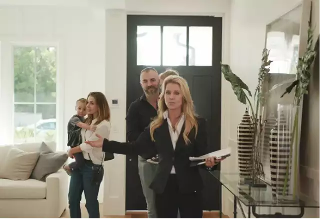 Realtor showing house